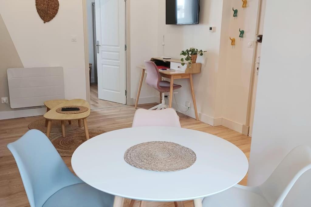 Appartement Cozy Au Centre-Ville Brest Eksteriør bilde